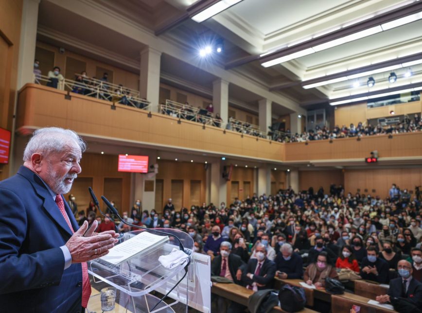 LULA E A DEMOCRACIA